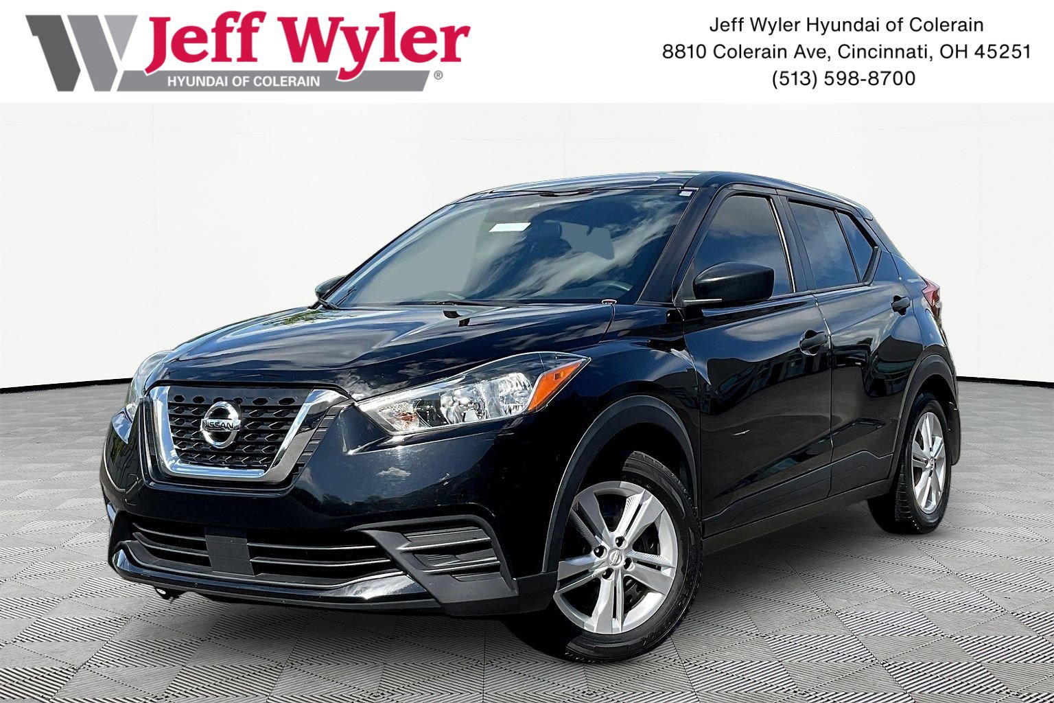 Used 2020 Nissan Kicks S FWD image 1