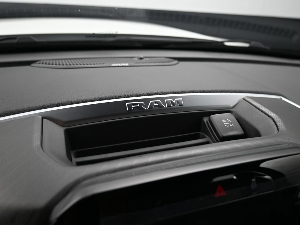 New 2026 RAM 2500 Big Horn AWD/4WD image 9
