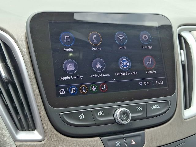 Used 2022 Chevrolet Malibu LT FWD image 17