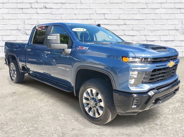 Certified 2024 Chevrolet Silverado 2500 Custom w/ Custom Value Package image 5