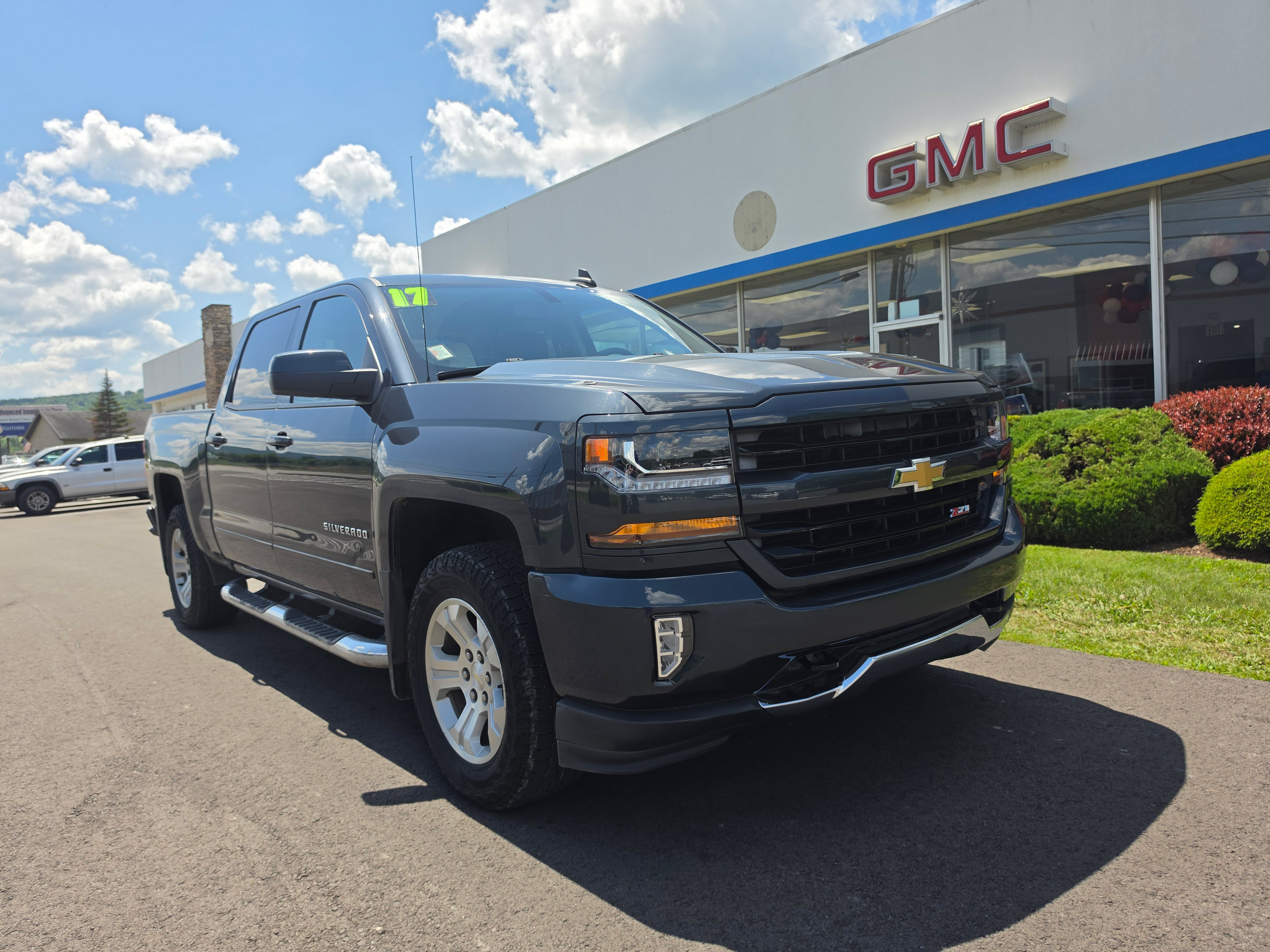 Used 2017 Chevrolet Silverado 1500 LT w/ All Star Edition AWD/4WD video 1