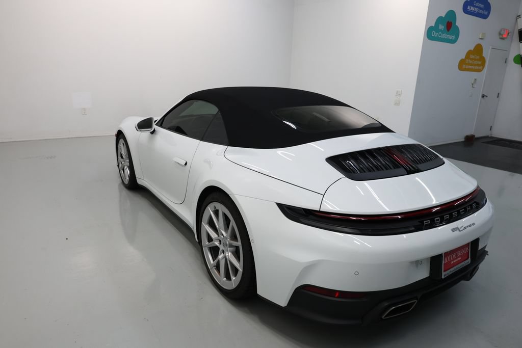 Used 2025 Porsche 911 Carrera RWD image 58