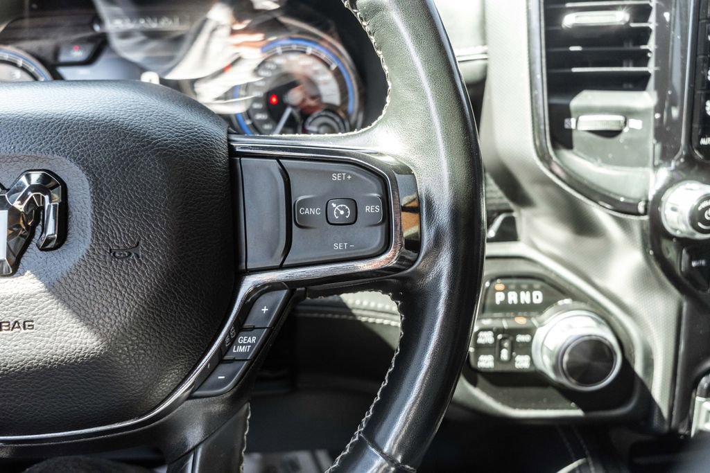 Used 2022 RAM 1500 Limited w/ Body-Colour Bumper Group AWD/4WD image 25