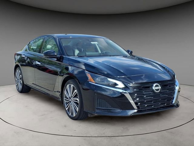 Used 2024 Nissan Altima 2.5 SL image 14