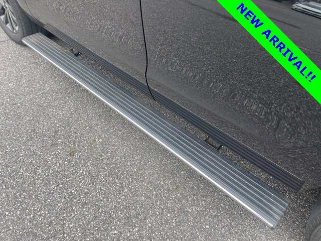 Used 2021 Ford Expedition Limited image 8