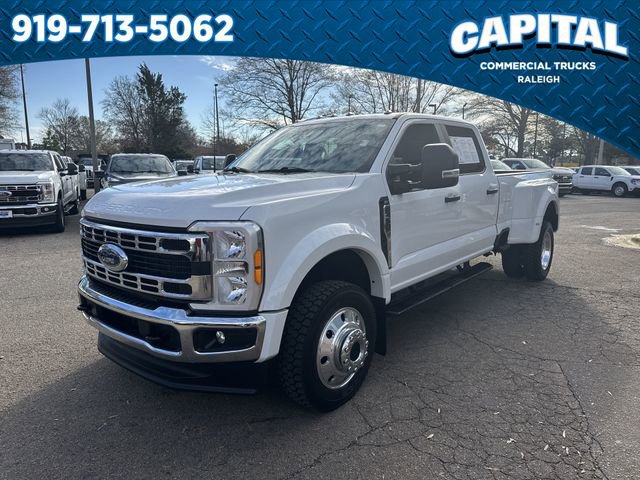 Used 2023 Ford F450 XLT w/ FX4 Off-Road Package image 4