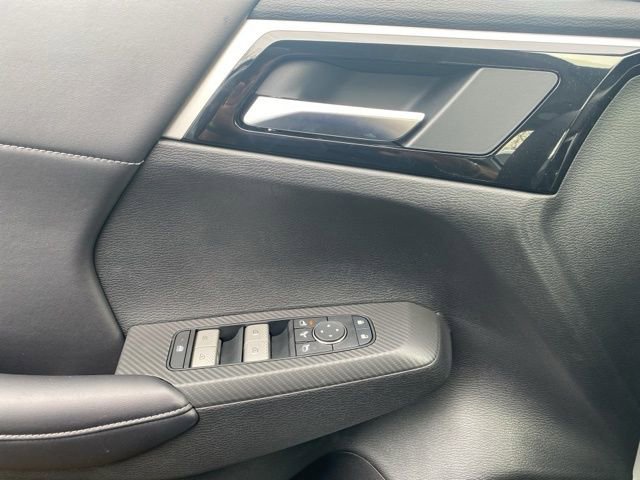 New 2025 Mitsubishi Outlander SE image 18