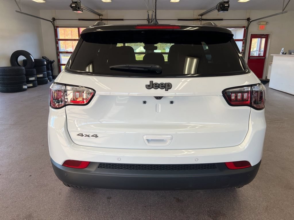 New 2026 Jeep Compass Limited AWD/4WD image 24