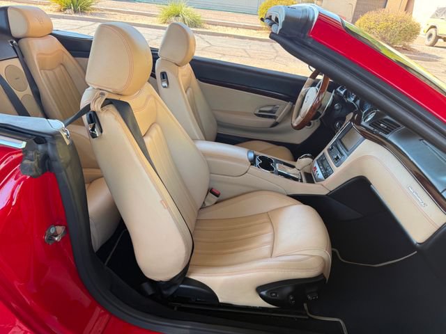 Used 2010 Maserati GranTurismo Convertible RWD image 40
