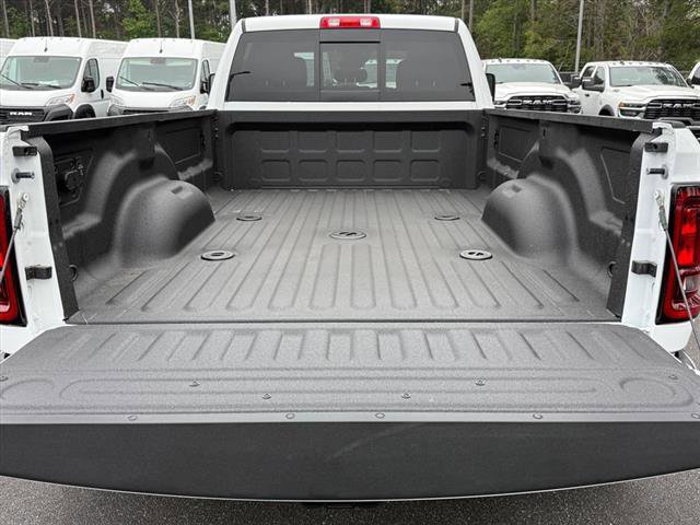 New 2026 RAM 3500 Tradesman AWD/4WD image 4