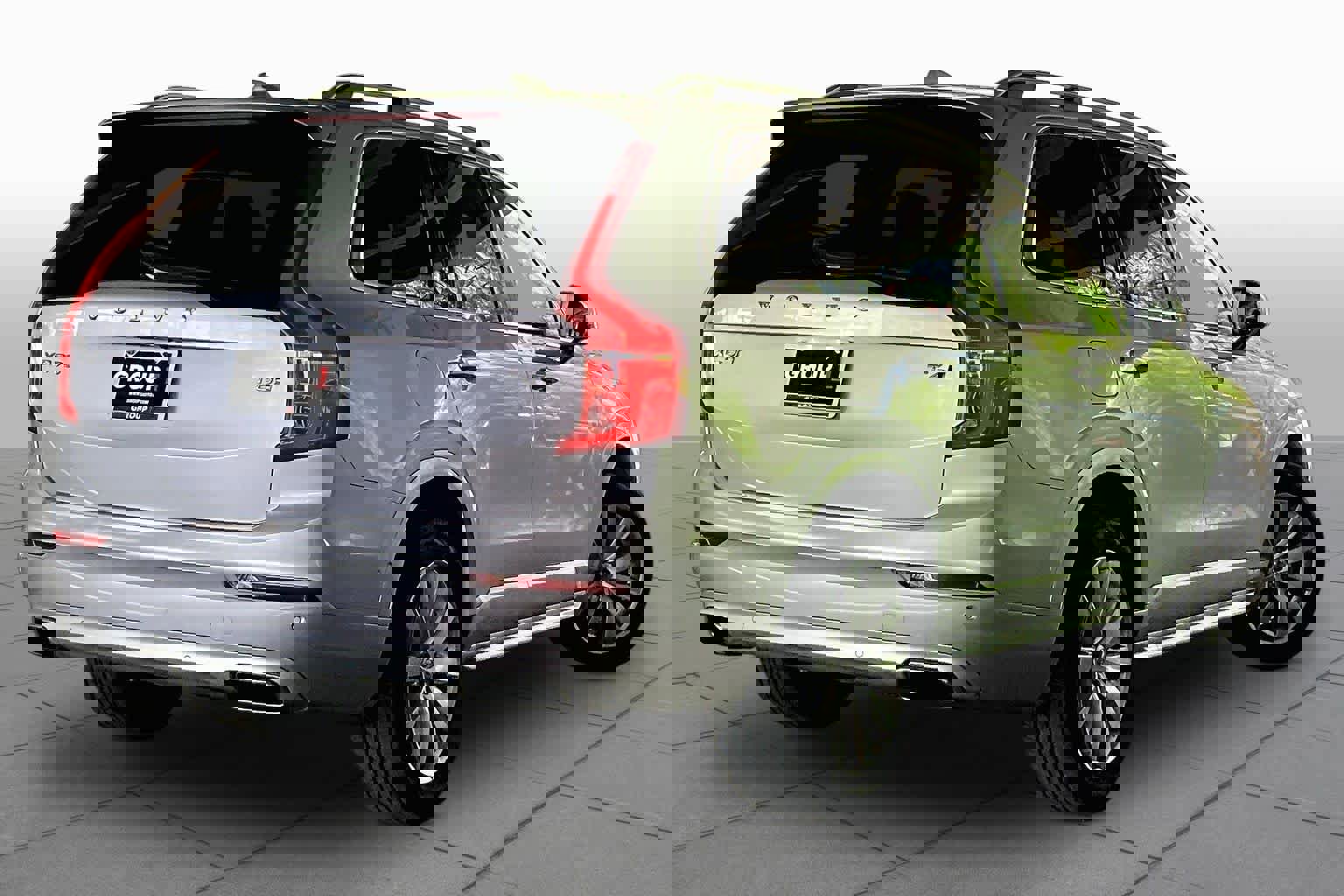 Used 2018 Volvo XC90 T6 Momentum w/ Convenience Package AWD/4WD image 12