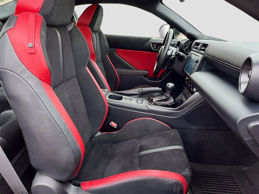 Used 2024 Toyota GR86 TRUENO Edition image 25
