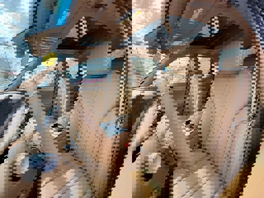 Used 2025 Genesis G80 2.5T Advanced image 25