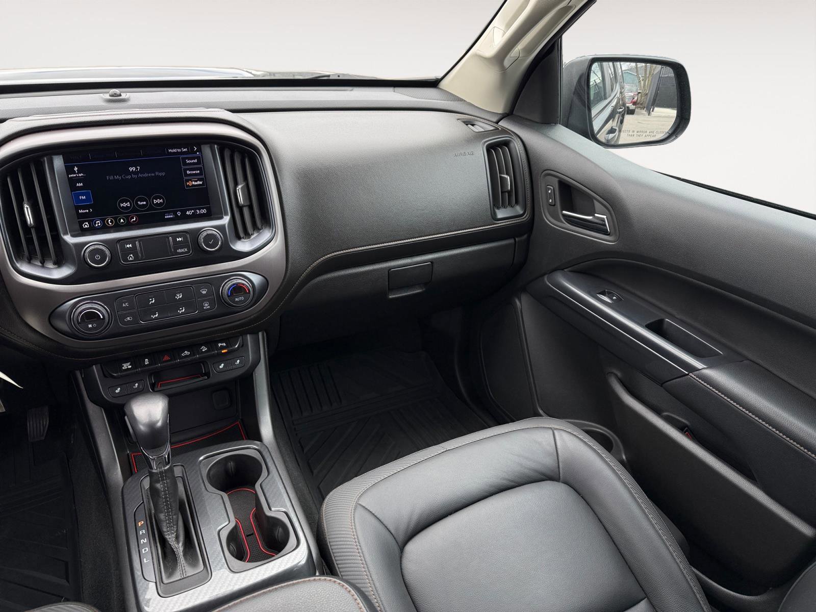 Used 2022 GMC Canyon AT4 image 12