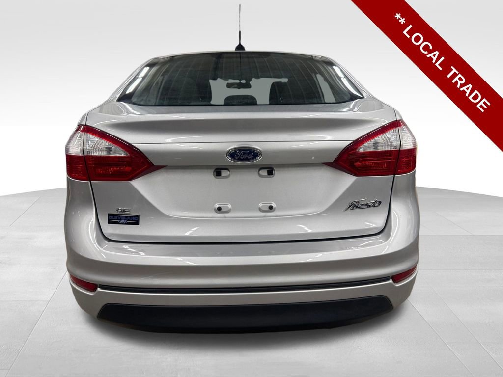 Used 2017 Ford Fiesta SE FWD image 4