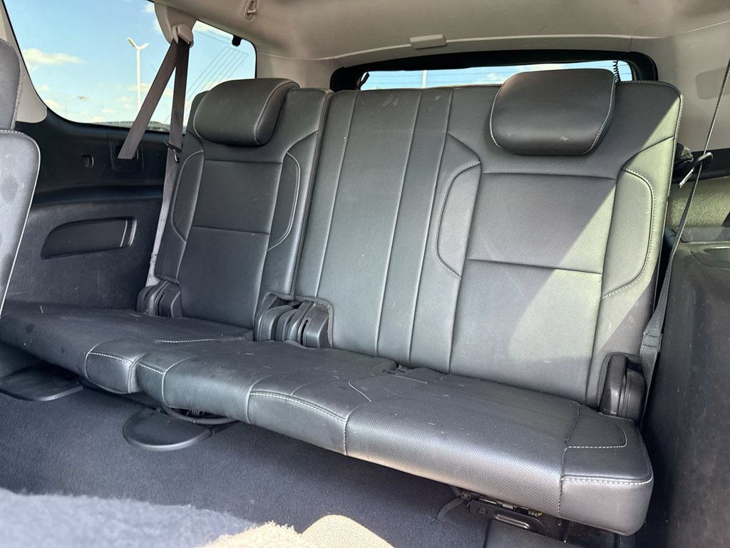 Used 2020 Chevrolet Suburban Premier AWD/4WD image 24