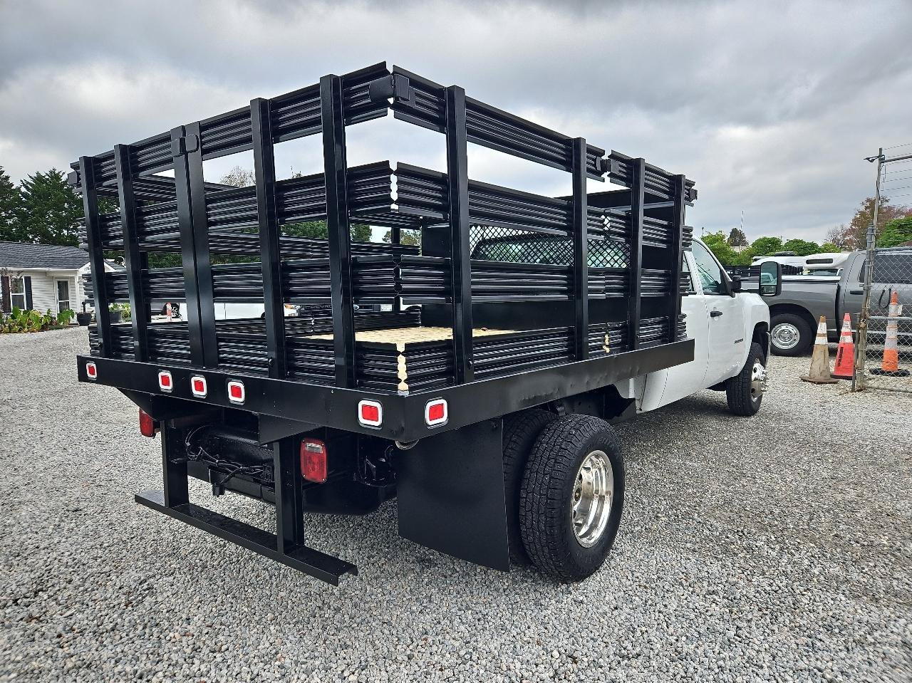 Used 2014 Chevrolet Silverado 3500 W/T w/ Skid Plate Package AWD/4WD image 5
