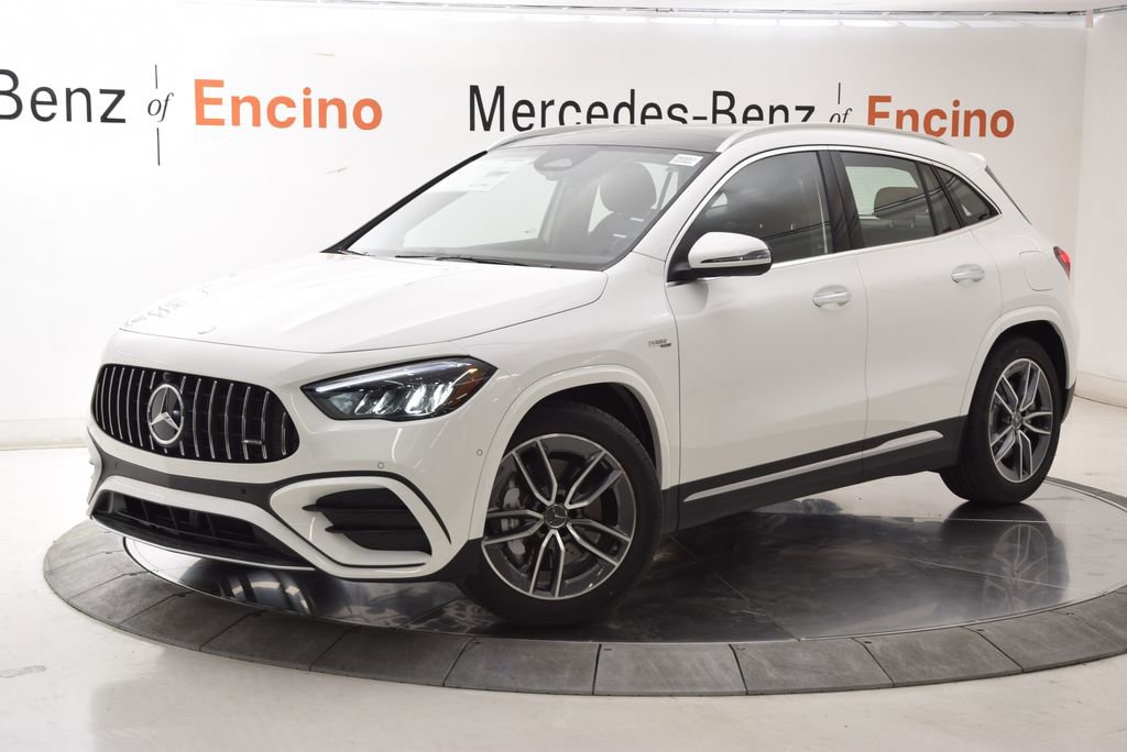 New 2026 Mercedes-Benz GLA 35 AMG 4MATIC image 2