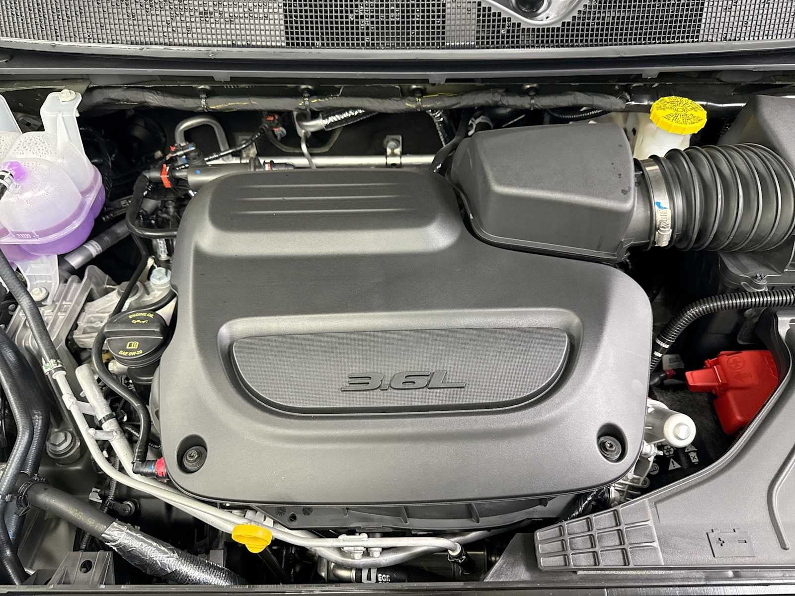 New 2027 Chrysler Pacifica Select FWD image 17