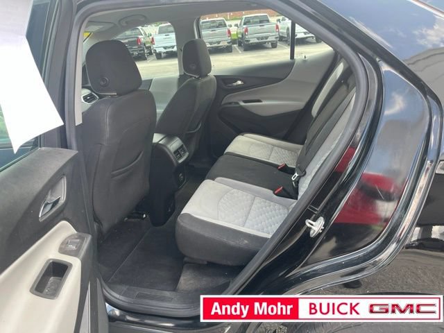 Used 2019 Chevrolet Equinox LS AWD/4WD image 33