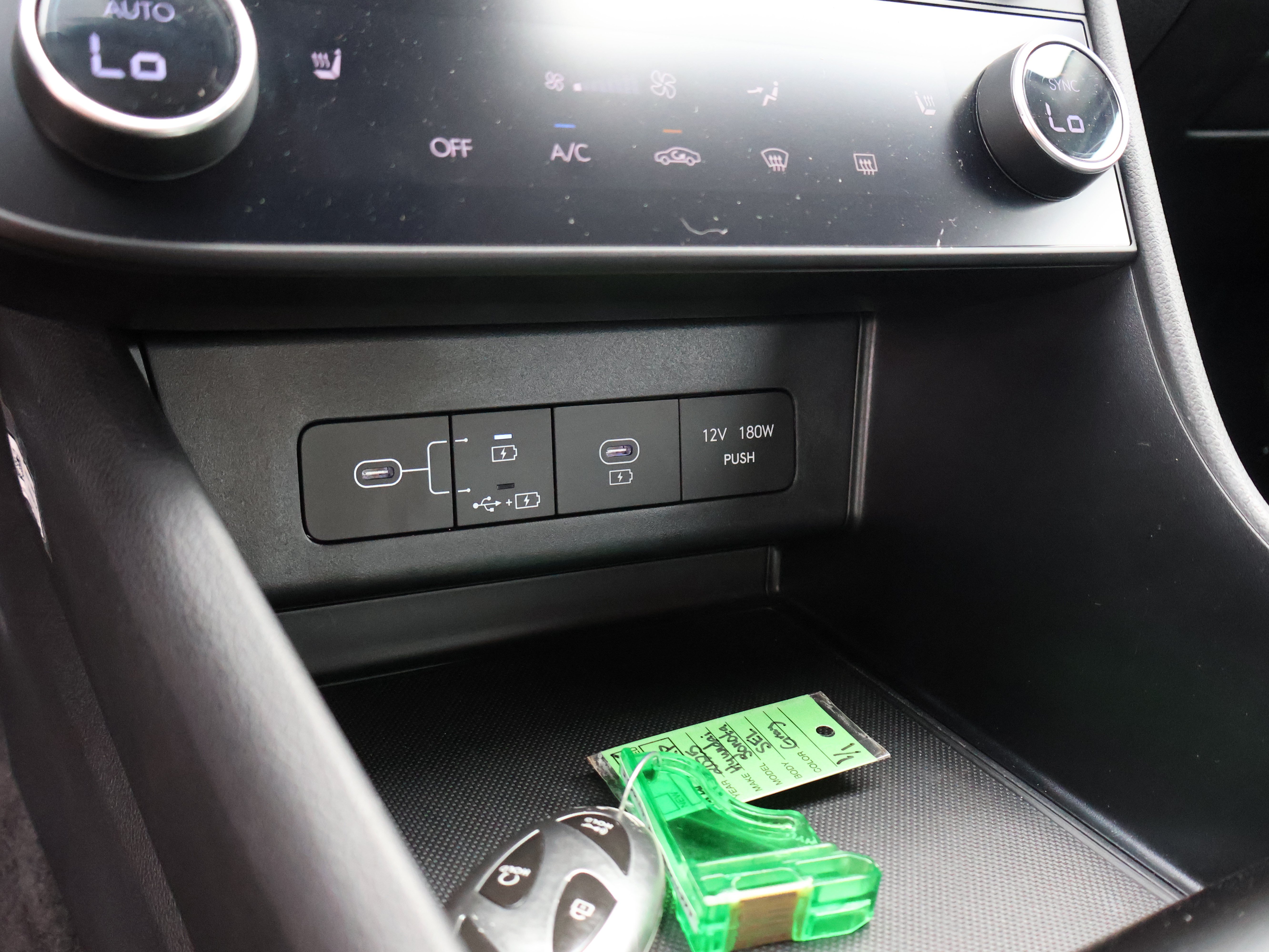 Used 2025 Hyundai Sonata SEL FWD image 28