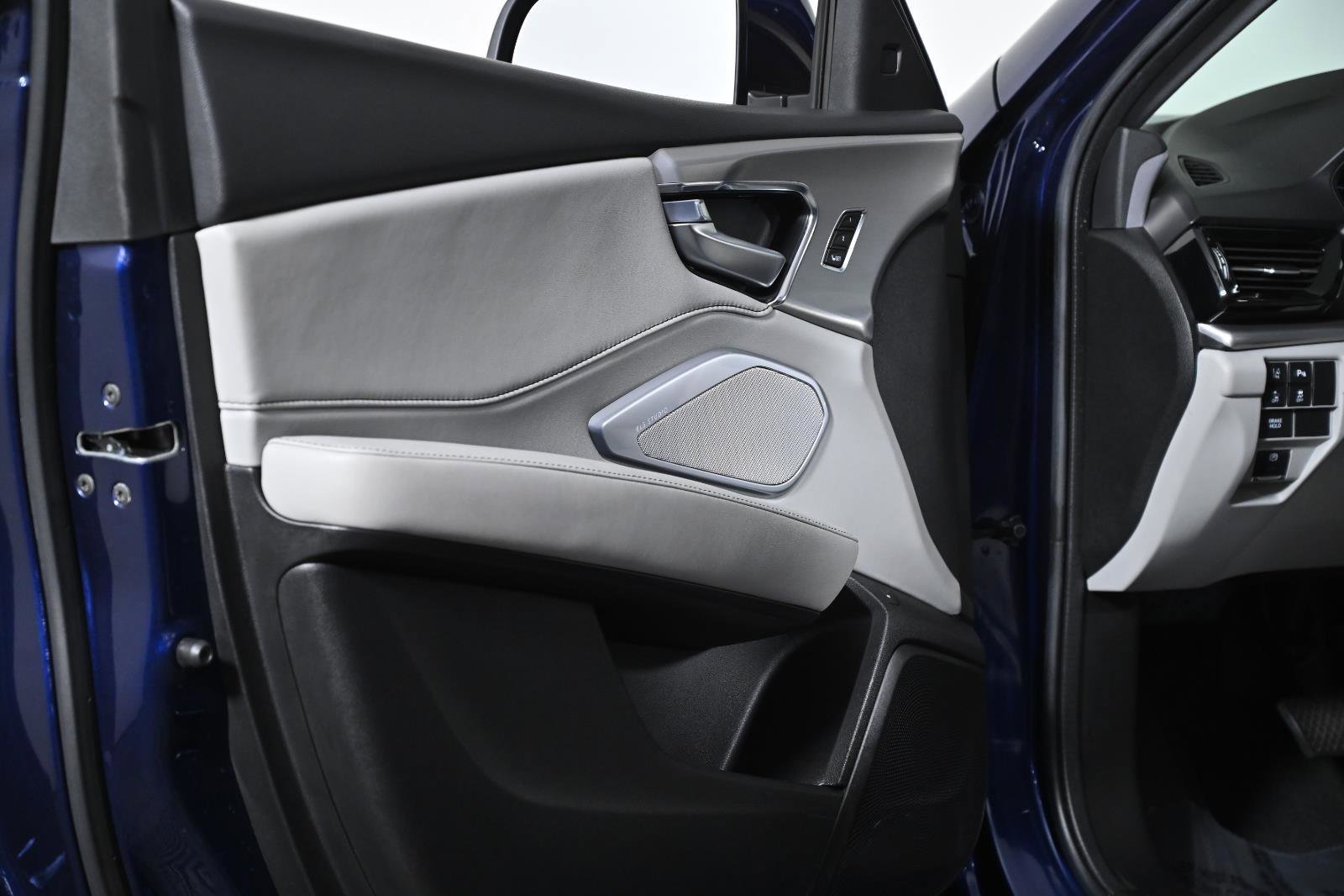 Used 2021 Acura RDX FWD w/ Technology Package image 37