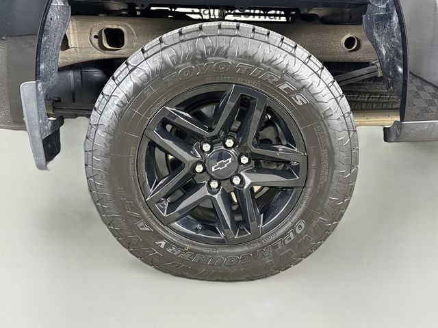 Used 2021 Chevrolet Silverado 1500 Custom Trail Boss AWD/4WD image 29