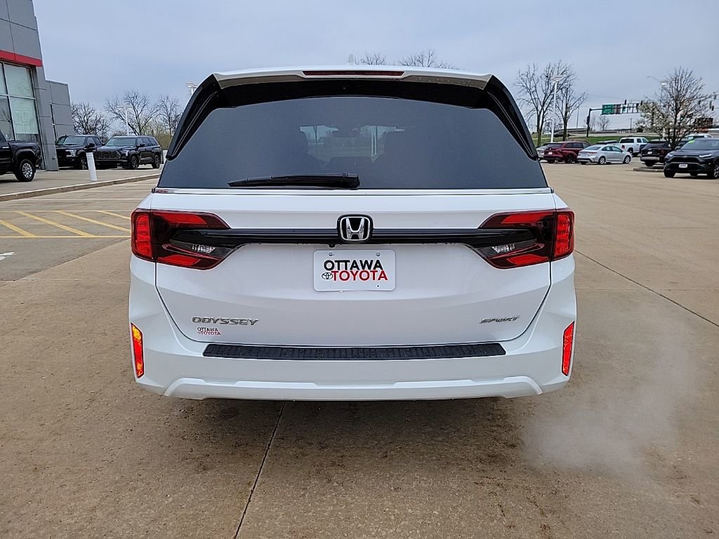 Used 2025 Honda Odyssey Sport-L image 7