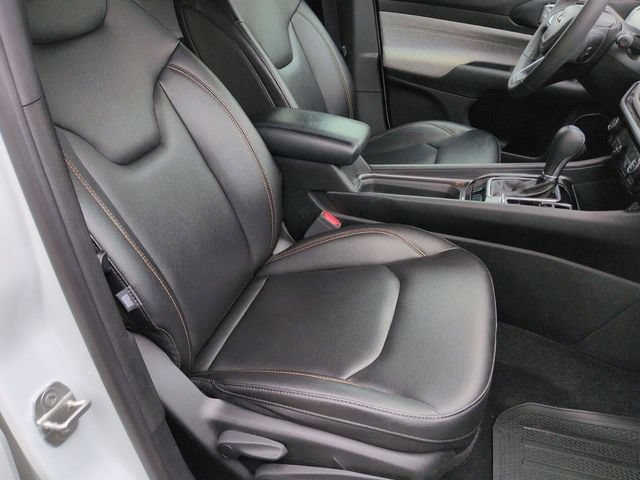 Used 2024 Jeep Compass Latitude AWD/4WD image 25