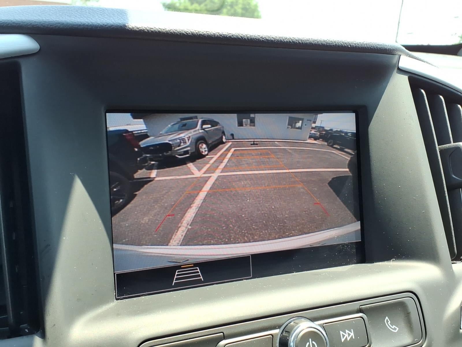 Used 2024 GMC Terrain SLE w/ Driver Convenience Package AWD/4WD image 10