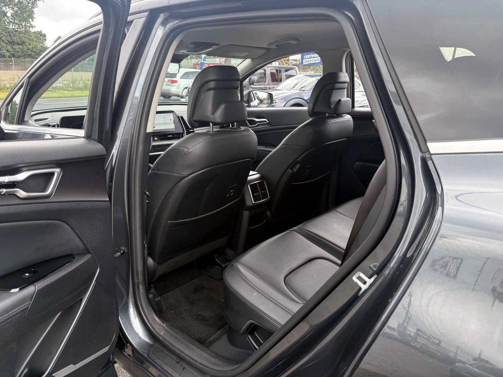 Certified 2023 Kia Sportage EX AWD/4WD image 27