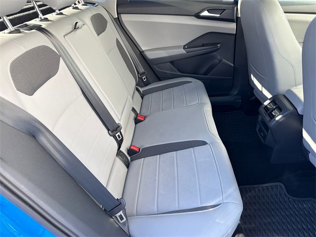Certified 2023 Volkswagen Taos SE w/ Panoramic Sunroof Package image 24