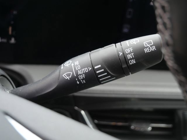 Used 2024 Buick Encore GX Avenir w/ Avenir Technology Package AWD/4WD image 28