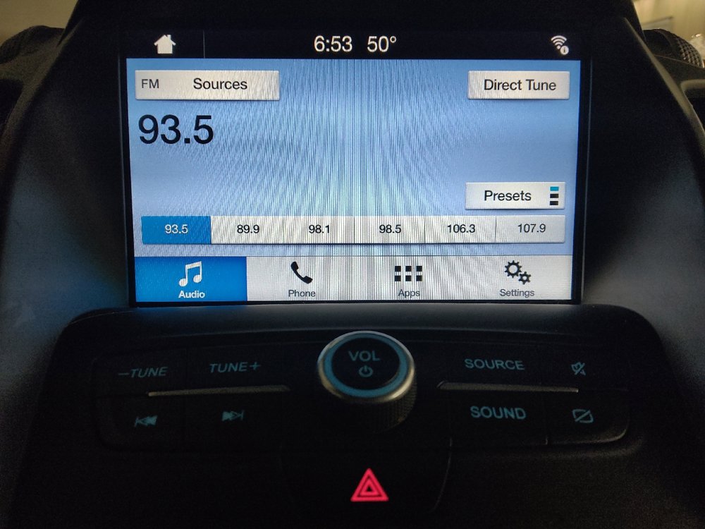 Used 2019 Ford Escape SEL image 25