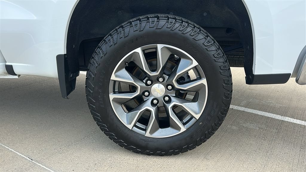 Used 2022 Chevrolet Silverado 1500 LT w/ Texas Edition Plus RWD image 18