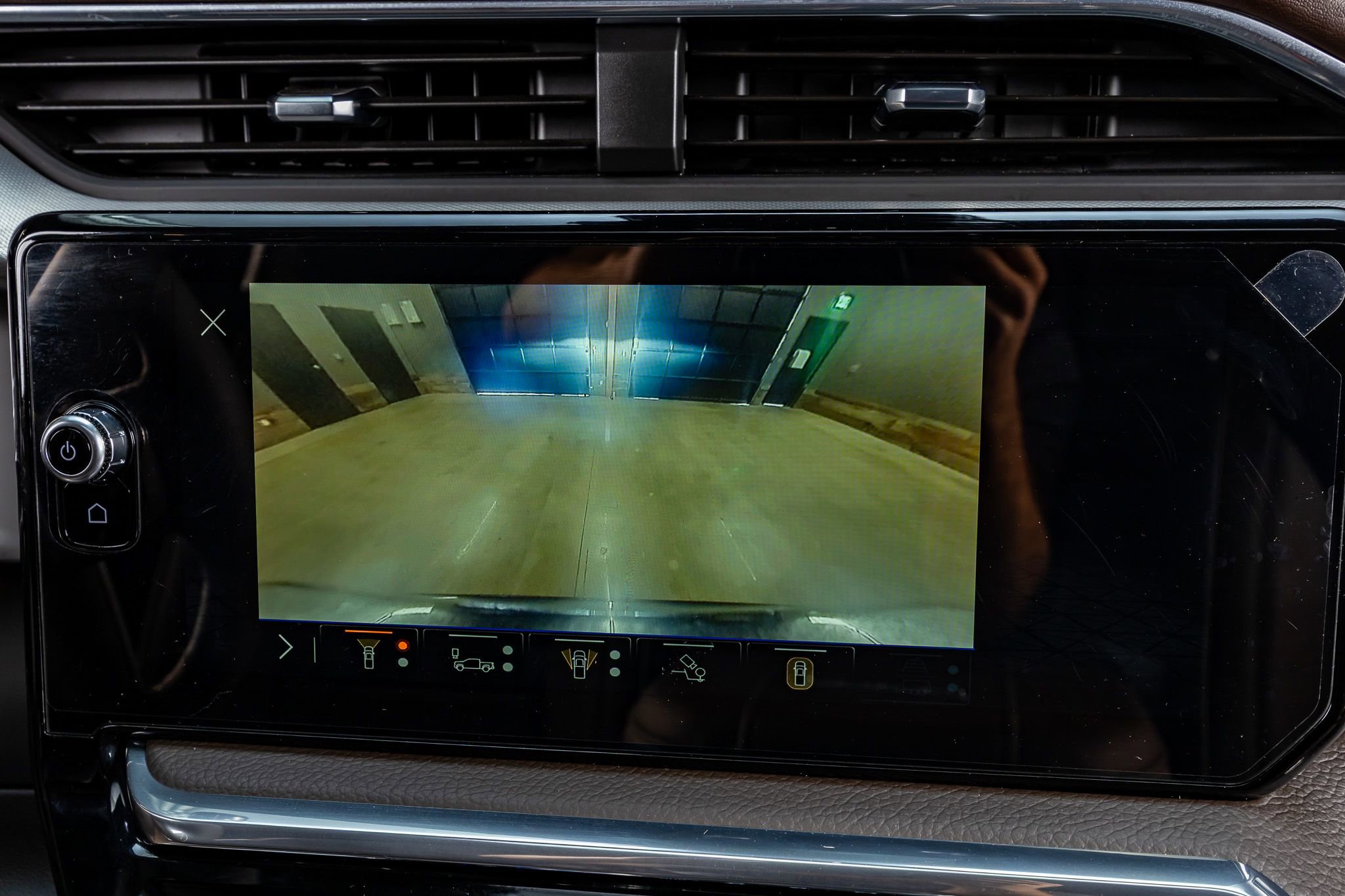 Used 2025 GMC Sierra 2500 Denali w/ Denali Reserve Package image 26