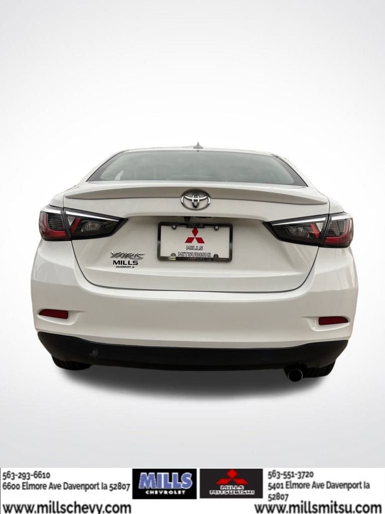 Used 2019 Toyota Yaris LE image 6