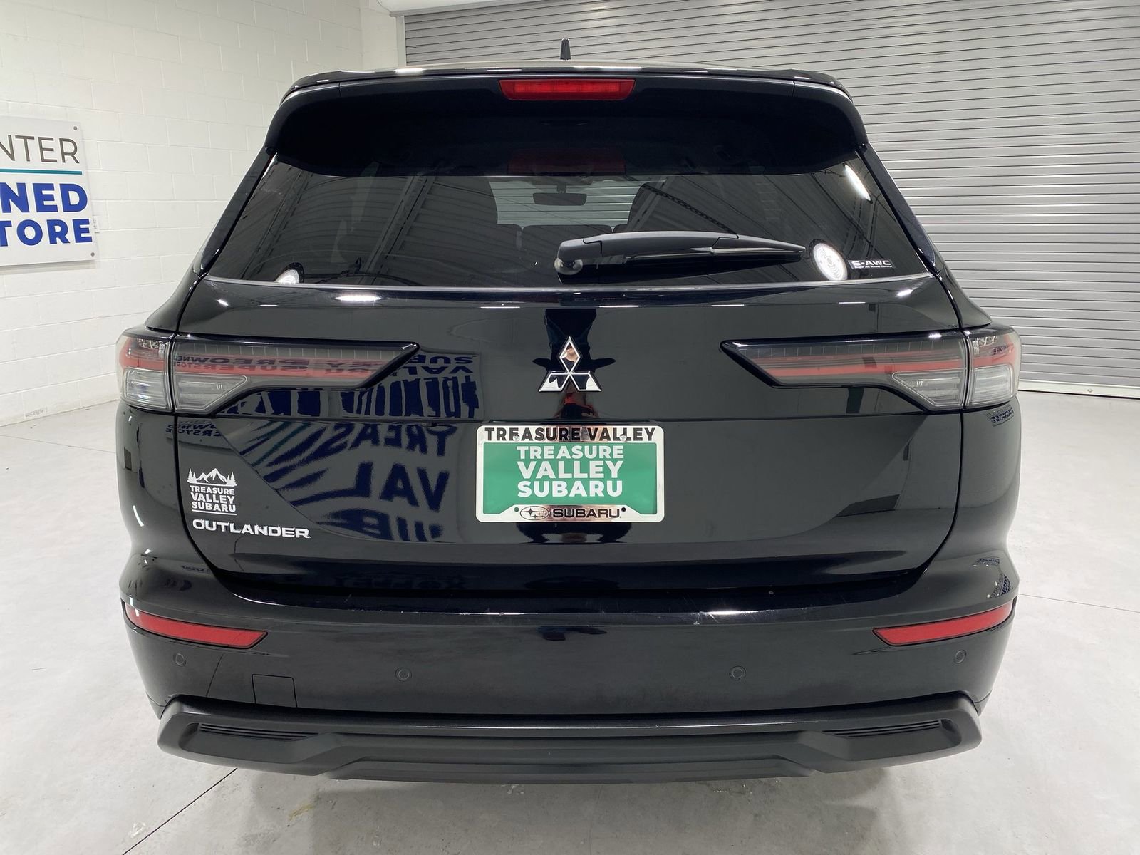 Used 2025 Mitsubishi Outlander ES image 7