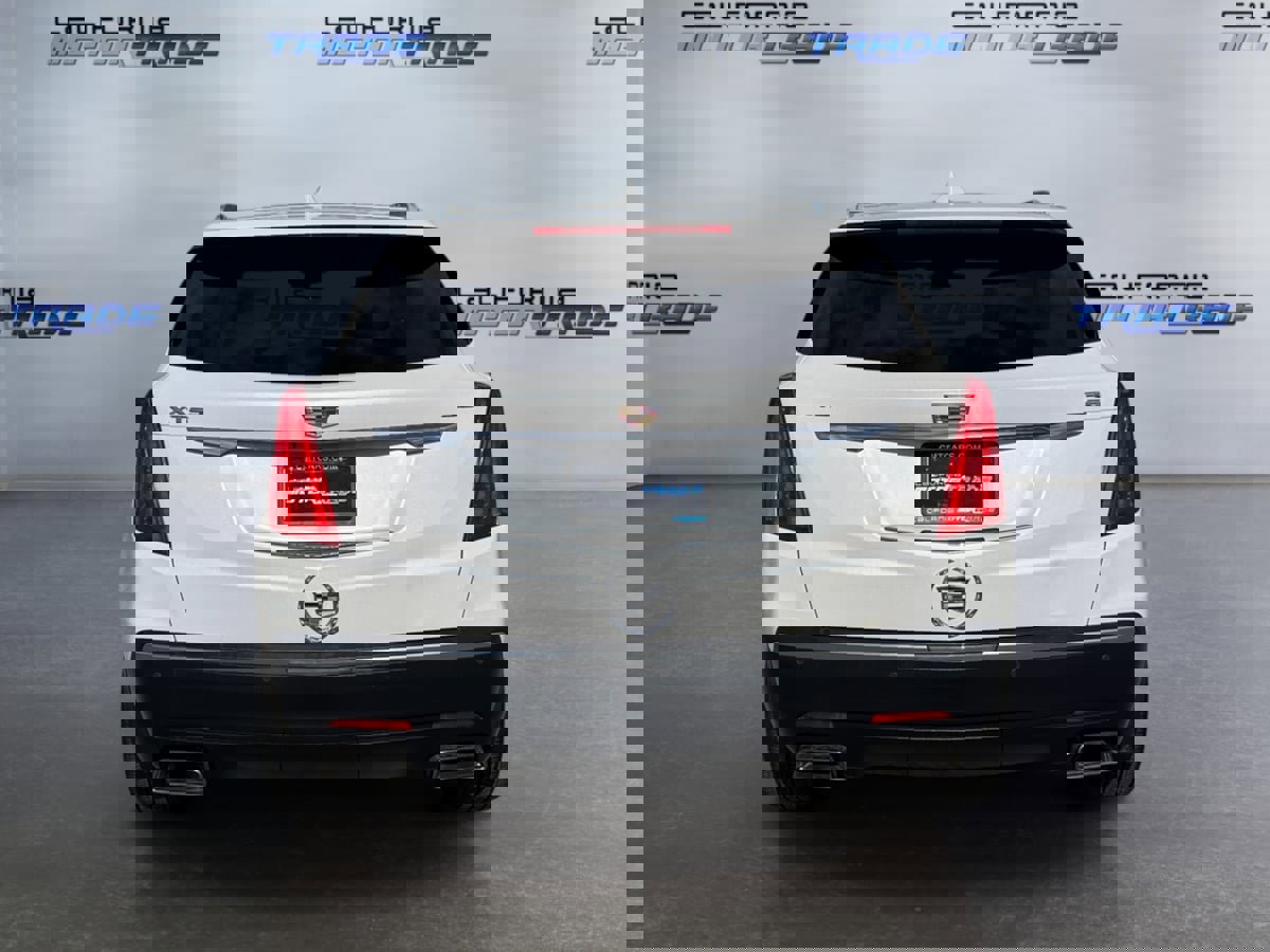 Used 2018 Cadillac XT5 Luxury w/ Driver Awareness Package image 6