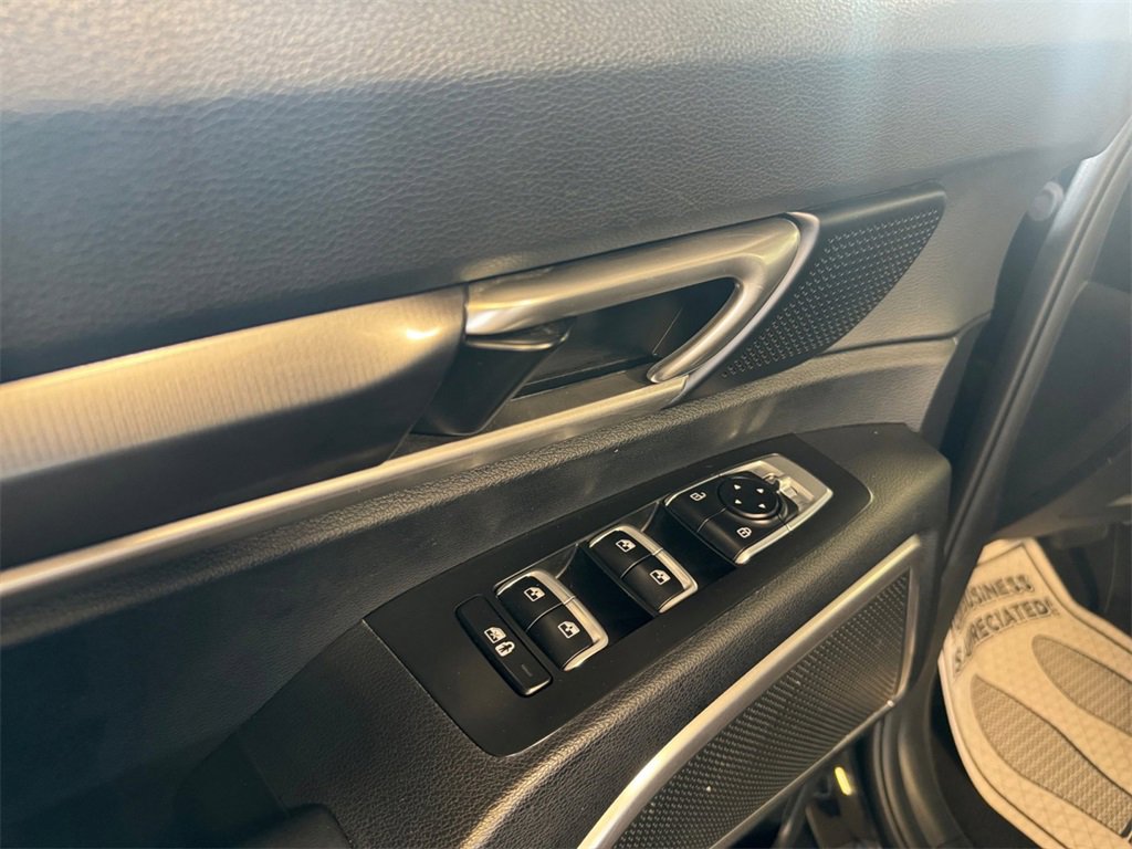 Certified 2024 Kia Telluride S w/ S Sunroof Package image 14