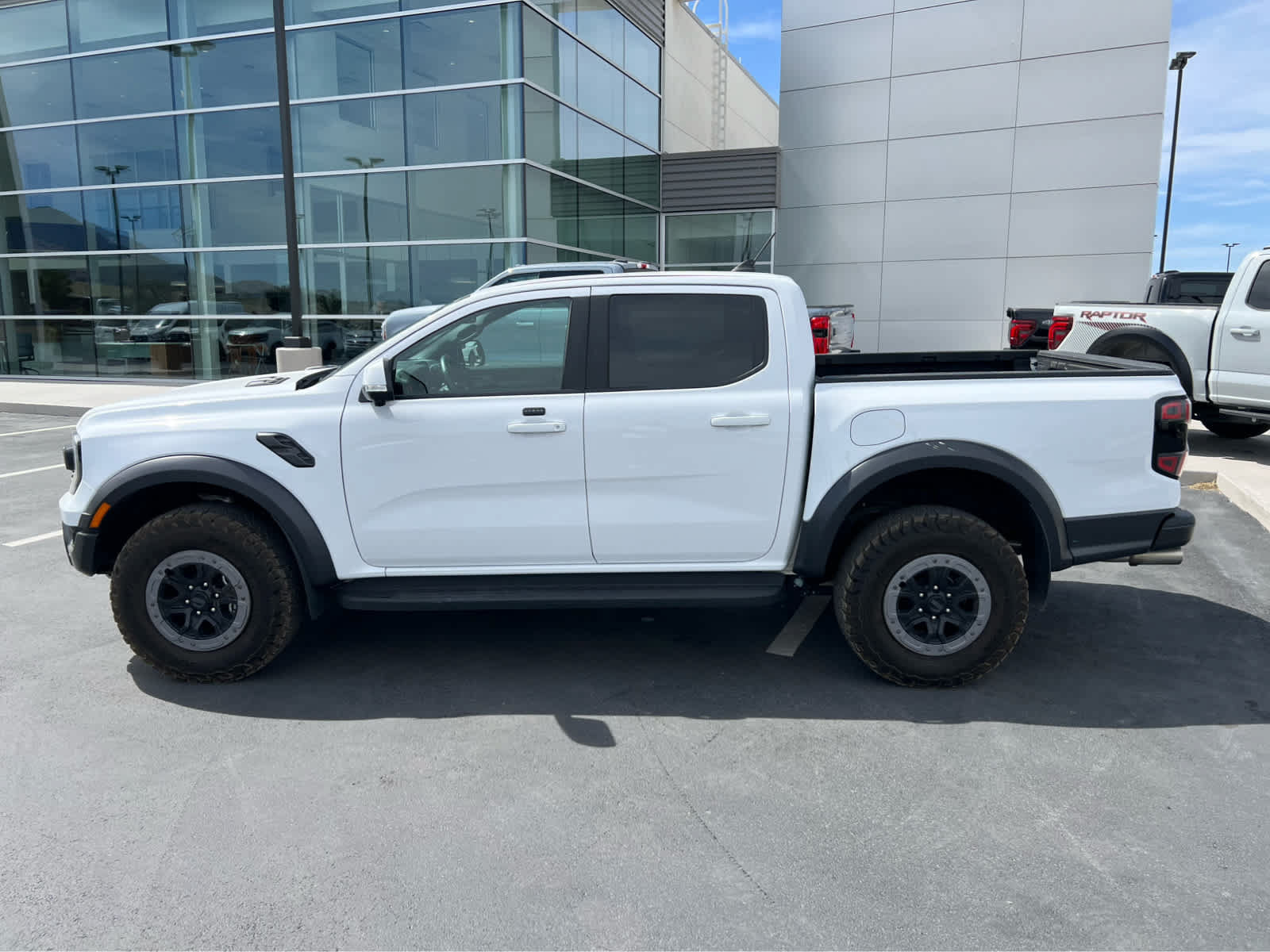 Certified 2025 Ford Ranger Raptor AWD/4WD image 12