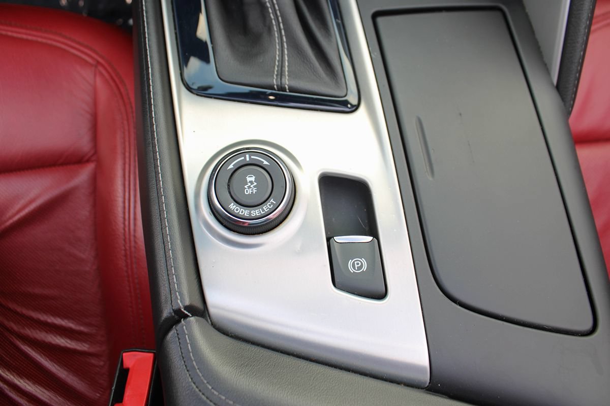 Used 2019 Chevrolet Corvette Stingray Coupe w/ 1LT RWD image 35