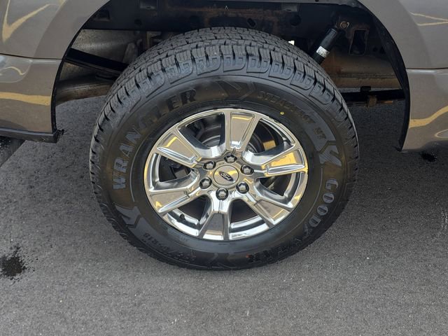 Certified 2017 Ford F150 XLT w/ Equipment Group 302A Luxury AWD/4WD image 5