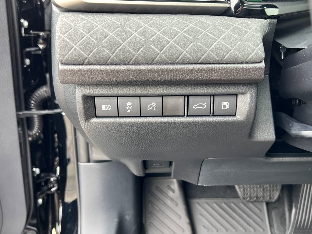 New 2026 Toyota Camry XLE AWD/4WD image 16