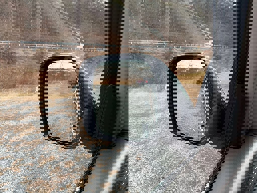 Used 2022 Nissan Armada Platinum w/ Captain's Chairs Package image 10