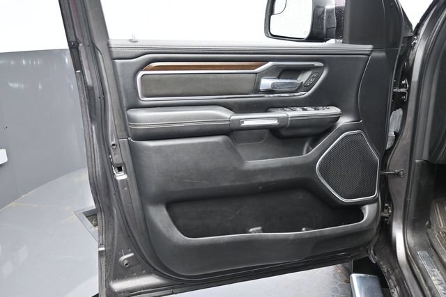 Used 2021 RAM 1500 Laramie AWD/4WD image 11