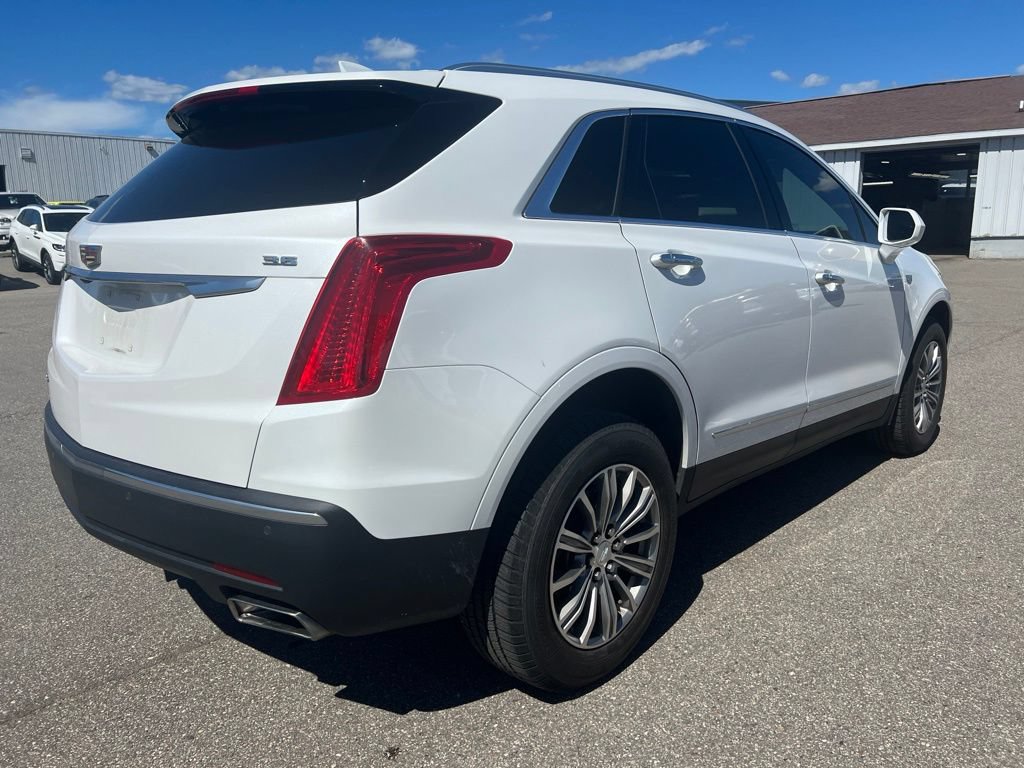 Used 2019 Cadillac XT5 Luxury AWD/4WD image 6