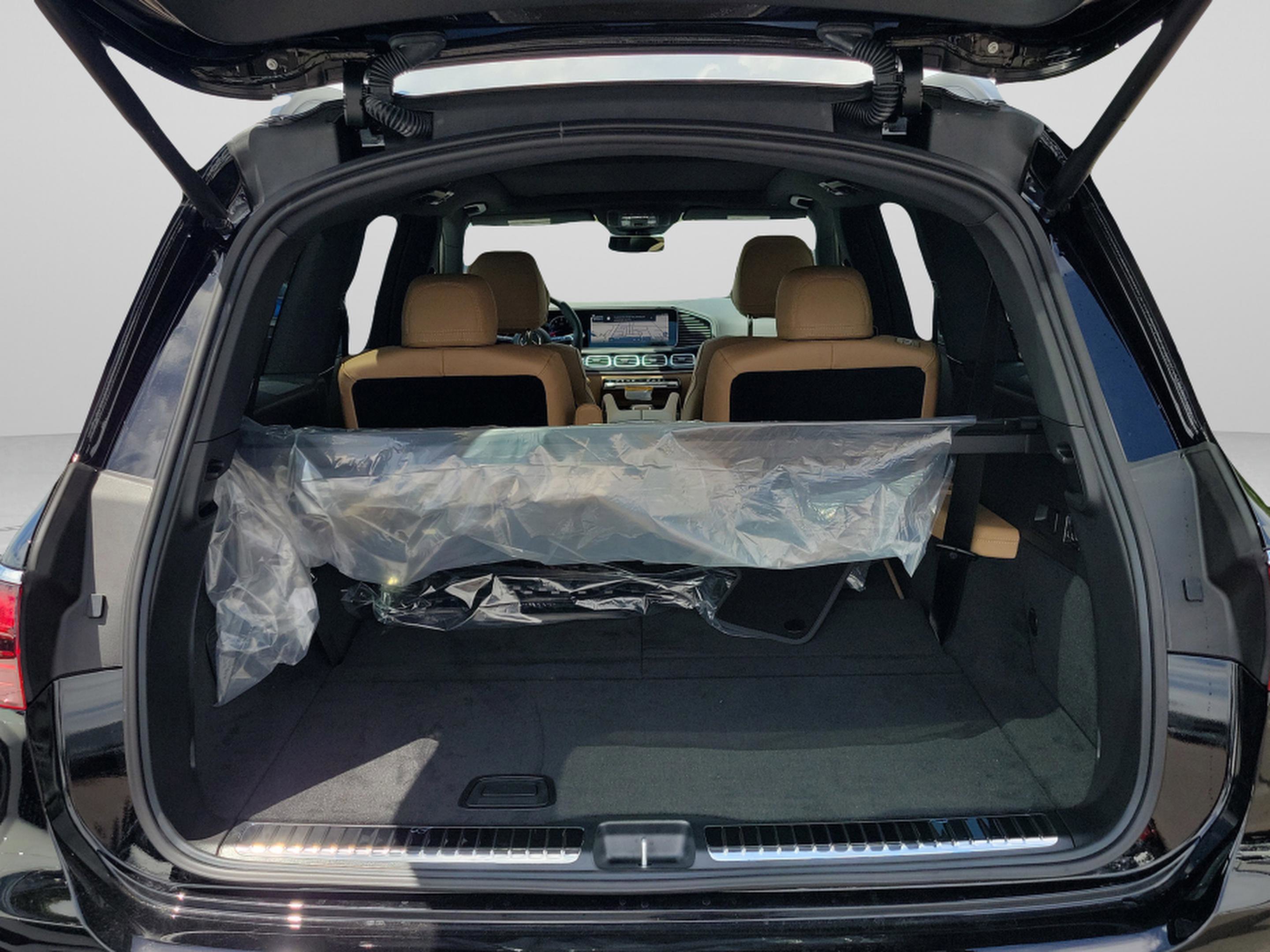 New 2026 Mercedes-Benz GLS 450 4MATIC image 5