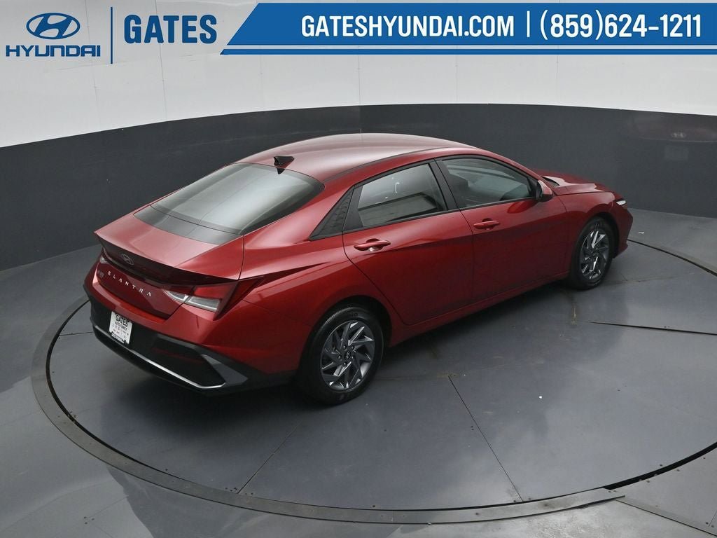 Certified 2024 Hyundai Elantra SEL FWD image 46