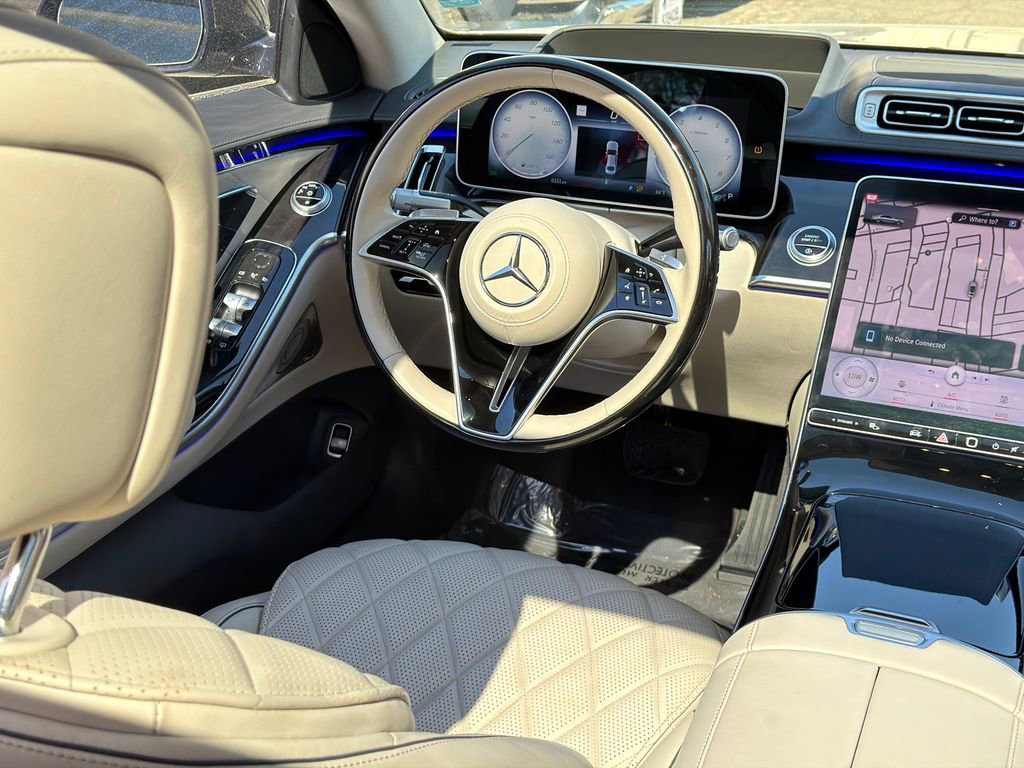 Used 2022 Mercedes-Benz S 580 4MATIC Sedan w/ 3D Technology Package image 20